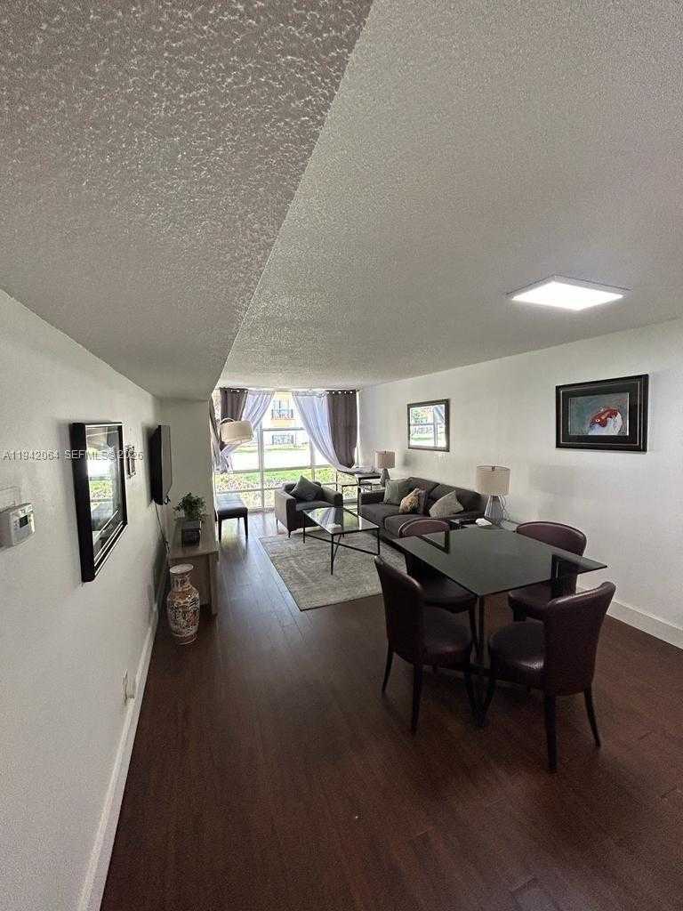 Small Image of 210 172ND ST #133, Sunny Isles Beach Number 4