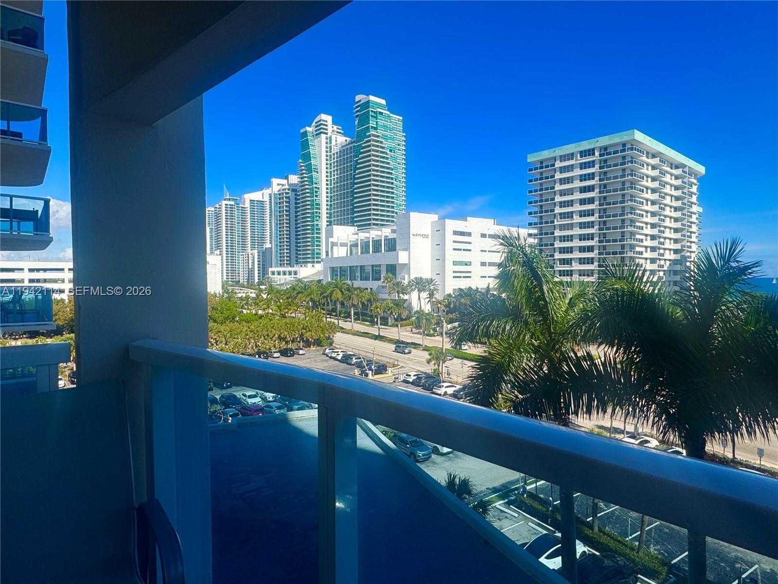 Small Image of 3800 SOUTH OCEAN DR #519, Hollywood Number 22