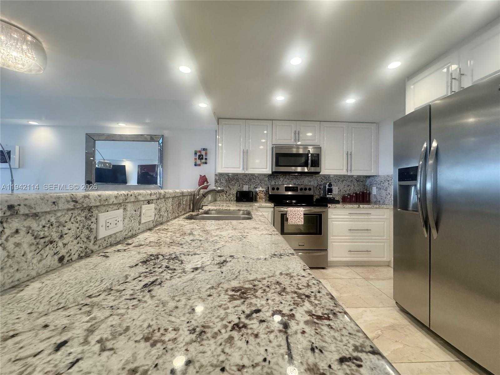 Small Image of 3800 SOUTH OCEAN DR #519, Hollywood Number 3