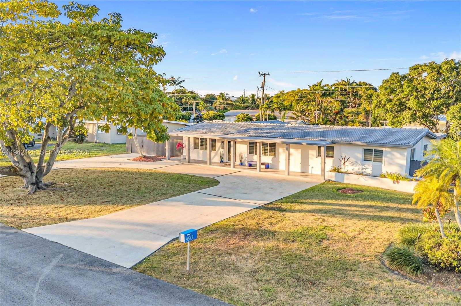 Small Image of 8501 SOUTH WEST 142ND ST, Palmetto Bay Number 45