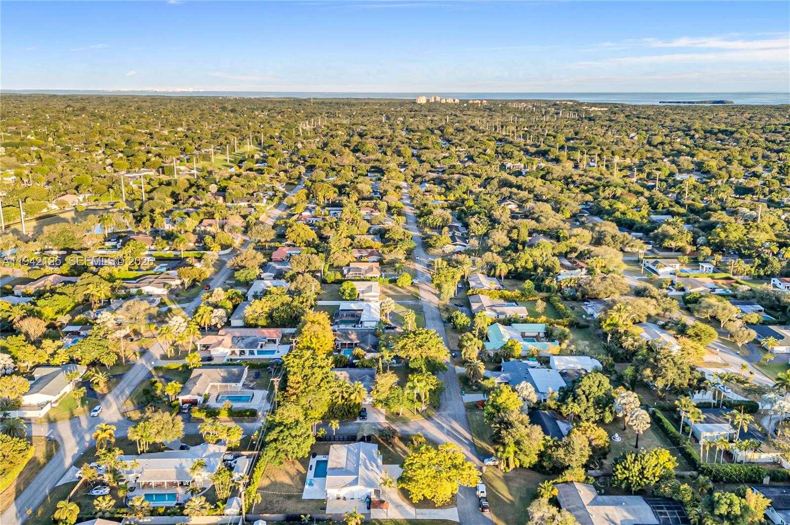 Small Image of 8501 SOUTH WEST 142ND ST, Palmetto Bay Number 51