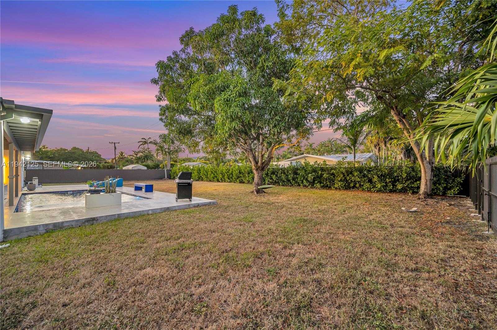 Small Image of 8501 SOUTH WEST 142ND ST, Palmetto Bay Number 6