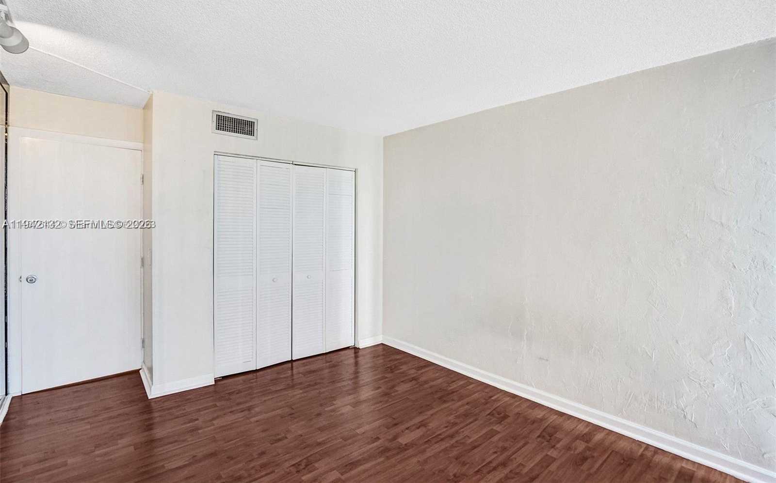 Small Image of 600 NORTH EAST 36TH ST #1423, Miami Number 20