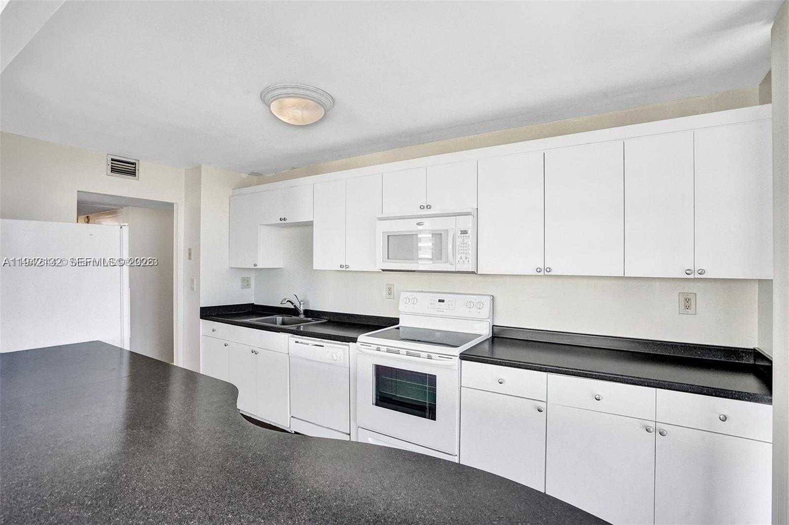 Small Image of 600 NORTH EAST 36TH ST #1423, Miami Number 5