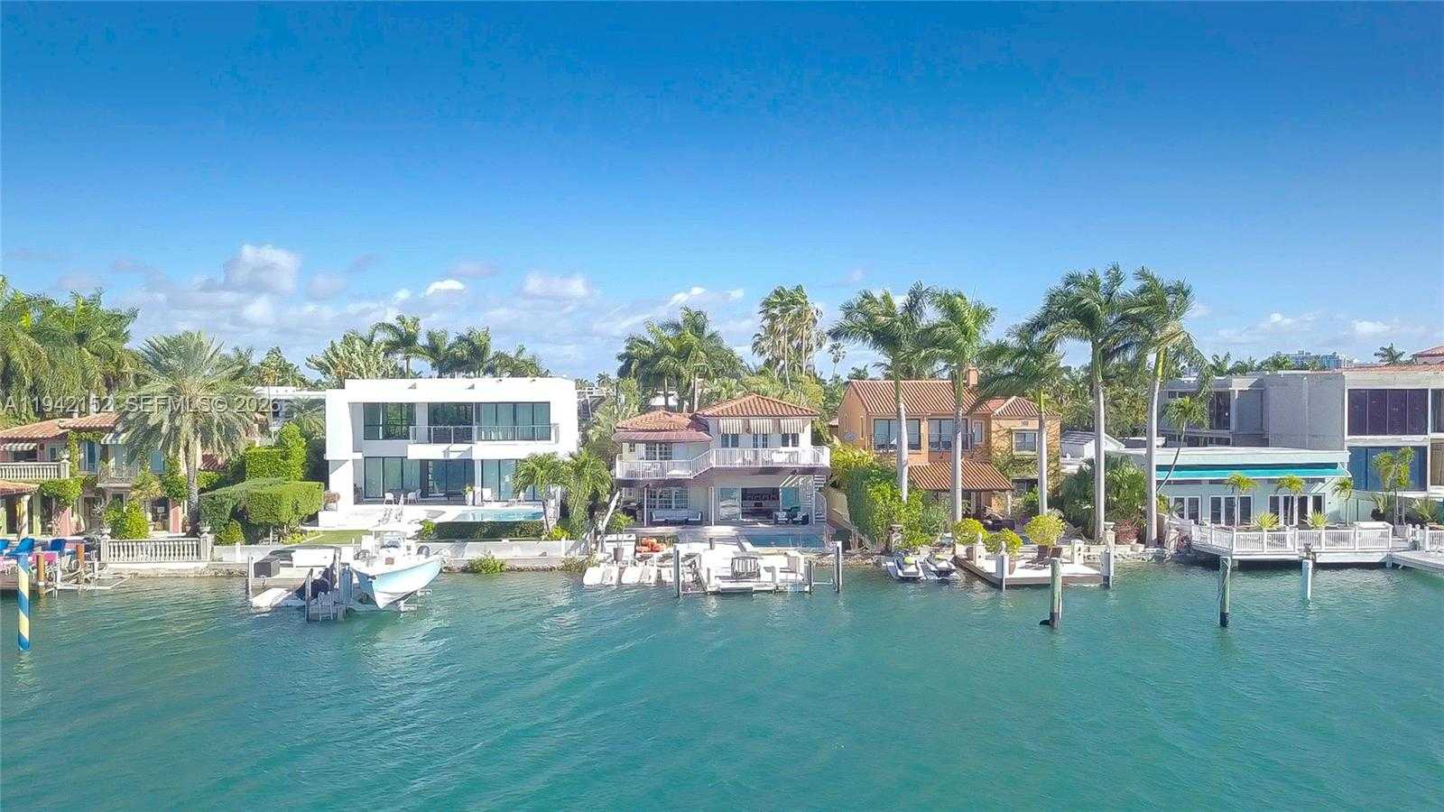 Small Image of 224 SOUTH COCONUT LN, Miami Beach Number 27