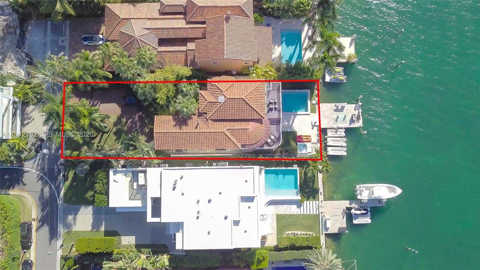 Small Image of 224 SOUTH COCONUT LN, Miami Beach Number 29