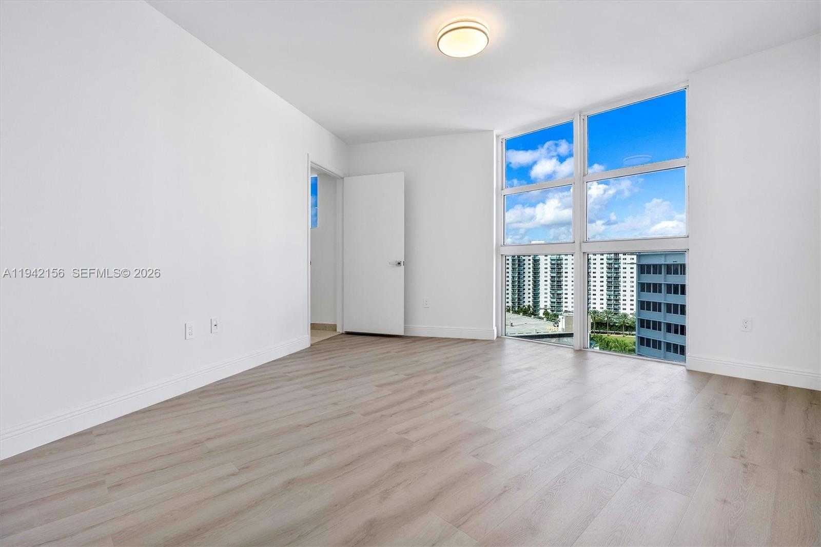 Small Image of 19111 COLLINS AVE #1102, Sunny Isles Beach Number 41