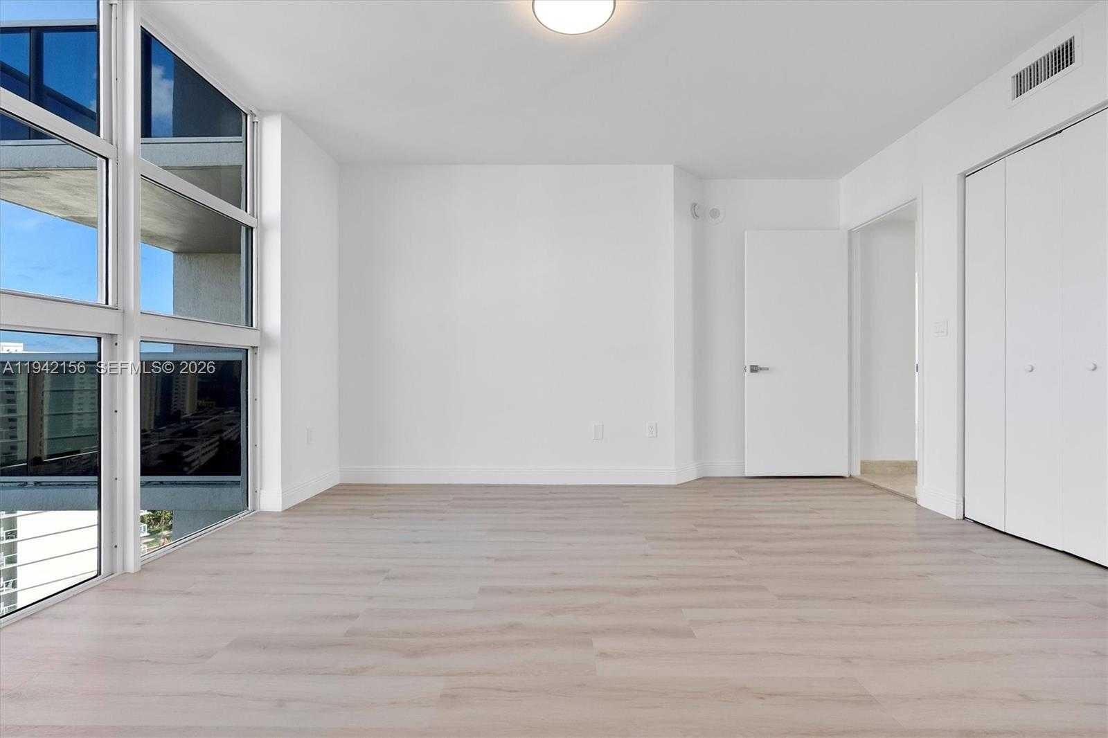 Small Image of 19111 COLLINS AVE #1102, Sunny Isles Beach Number 44