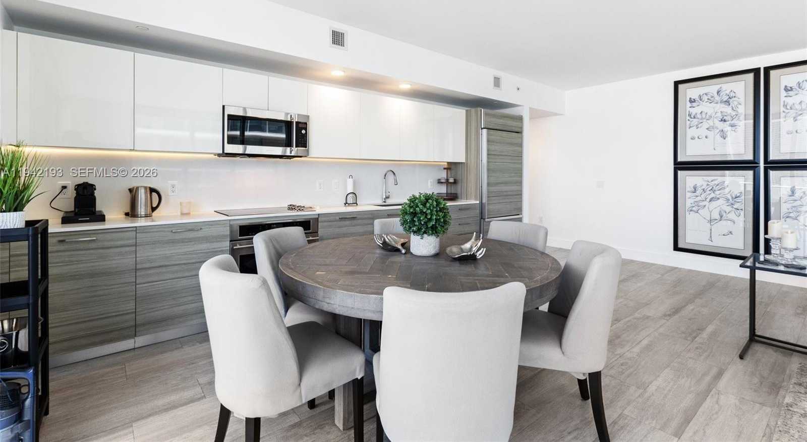 Small Image of 121 NORTH EAST 34TH ST #1008, Miami Number 9