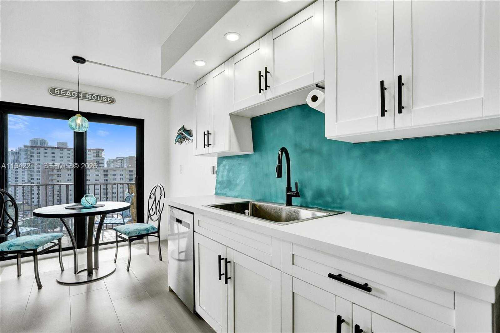 Small Image of 1201 SOUTH OCEAN DR #908S, Hollywood Number 31