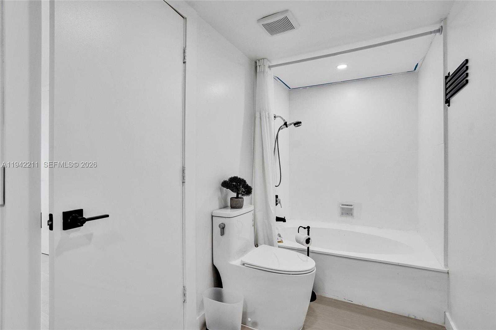 Small Image of 1201 SOUTH OCEAN DR #908S, Hollywood Number 43