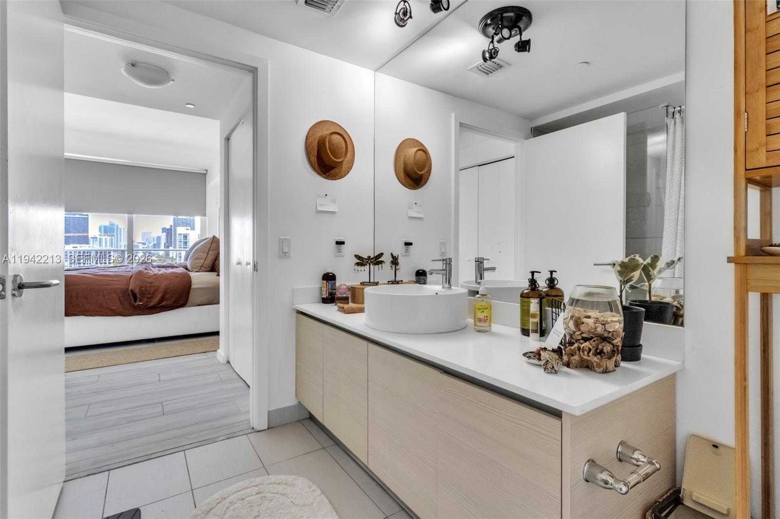 Small Image of 4250 BISCAYNE BLVD #1217, Miami Number 8