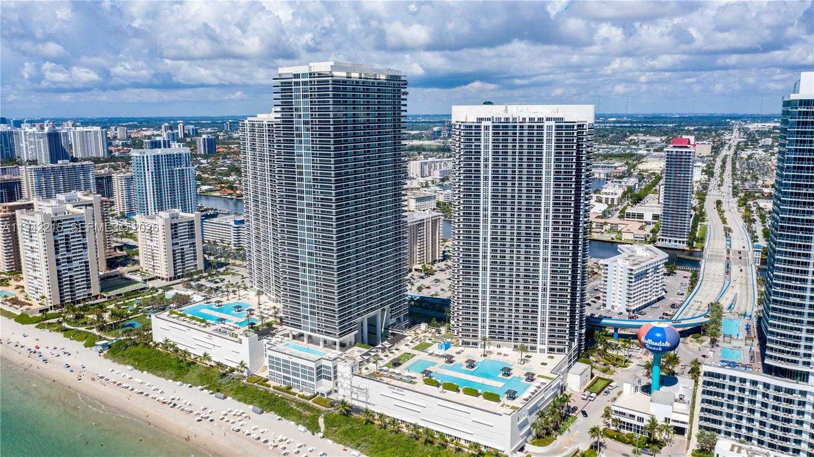 Small Image of 1830 SOUTH OCEAN DR #2110, Hallandale Beach Number 18