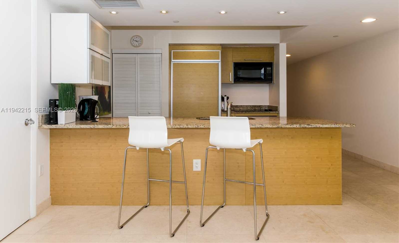 Small Image of 1830 SOUTH OCEAN DR #2110, Hallandale Beach Number 7