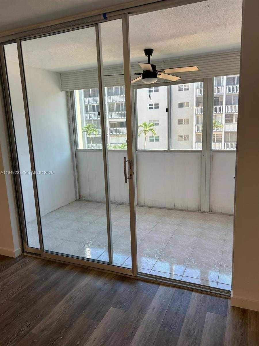 Small Image of 500 NORTH EAST 12TH AVE #304, Hallandale Beach Number 14