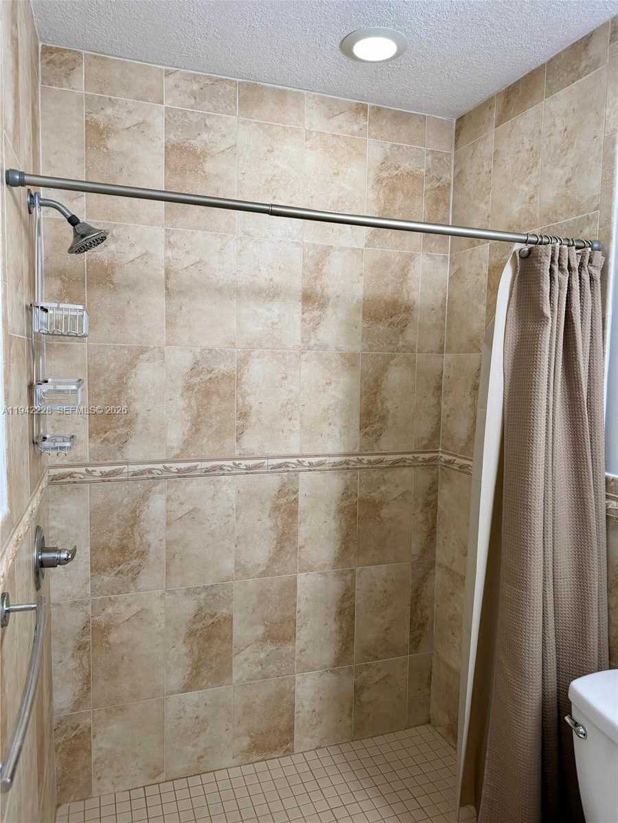 Small Image of 814 CAPRI ST, Coral Gables Number 13