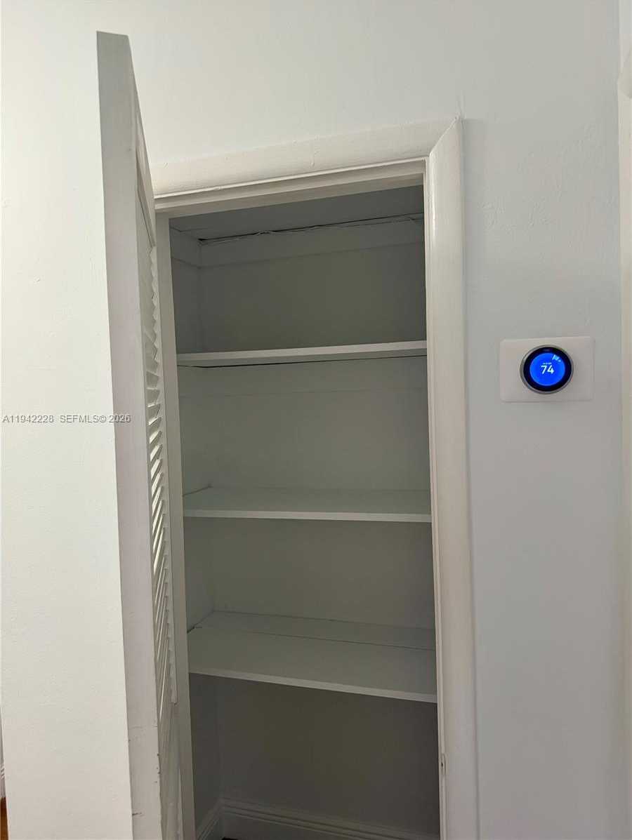 Small Image of 814 CAPRI ST, Coral Gables Number 18