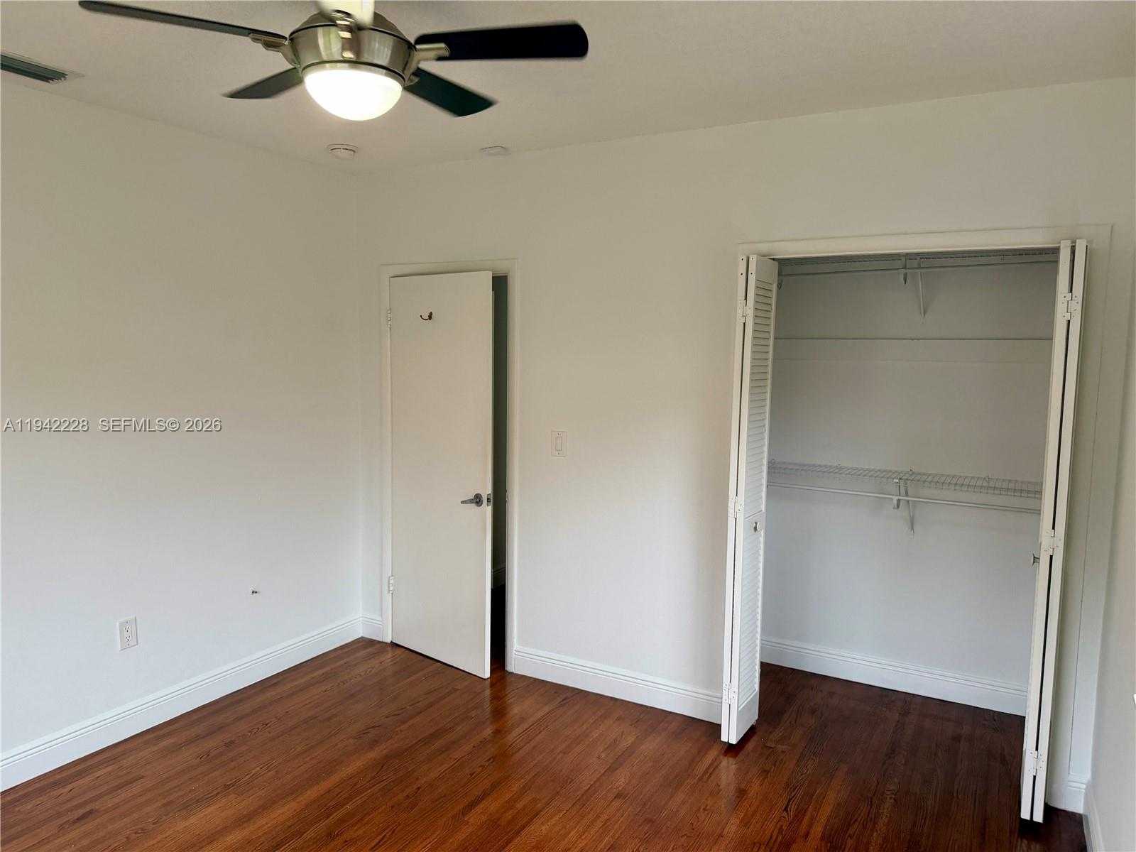 Small Image of 814 CAPRI ST, Coral Gables Number 22