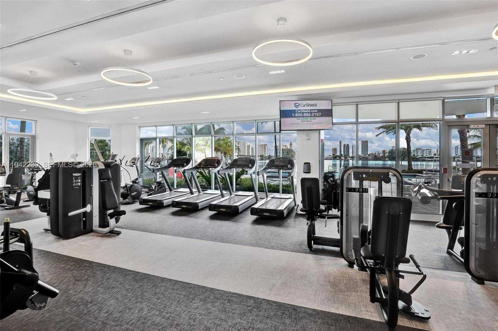 Small Image of 17301 BISCAYNE BLVD #708, North Miami Beach Number 41