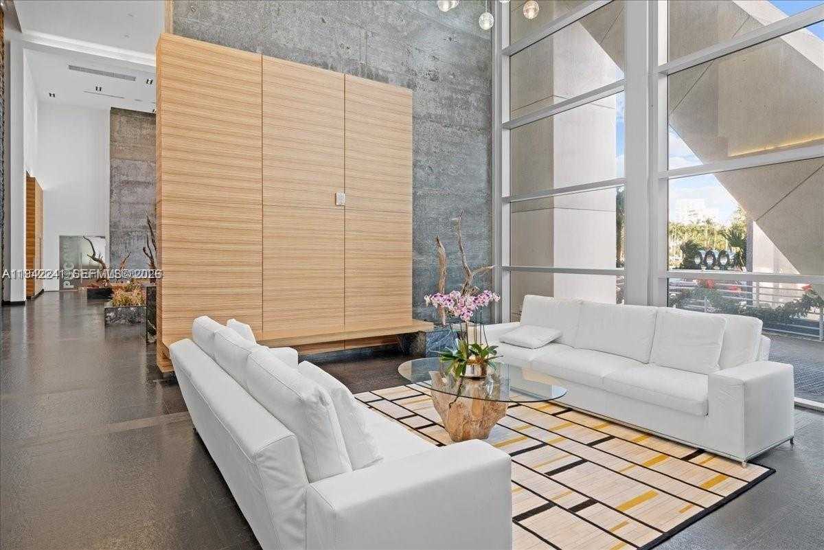 Small Image of 888 BISCAYNE BLVD #3601, Miami Number 16