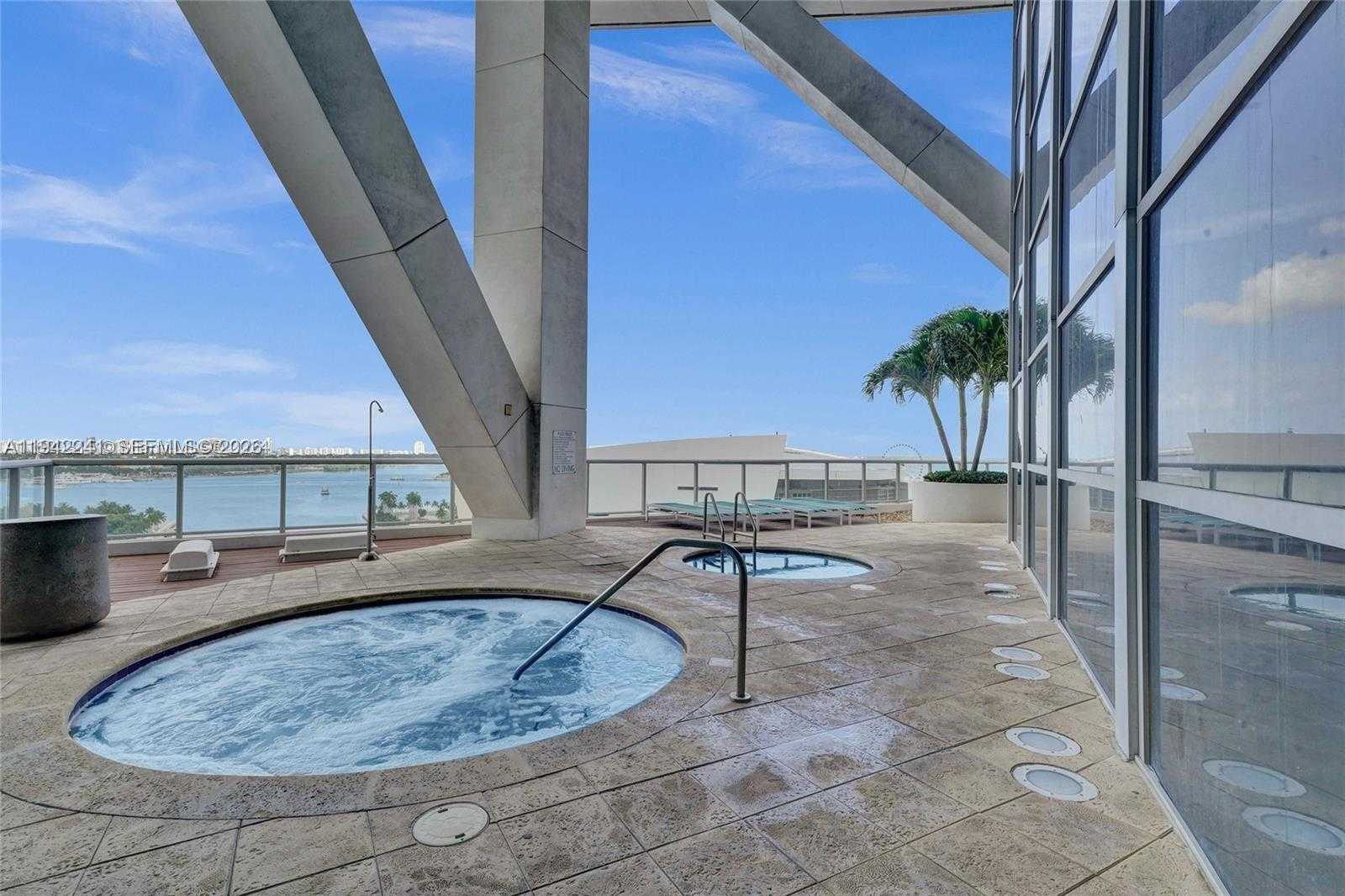 Small Image of 888 BISCAYNE BLVD #3601, Miami Number 22