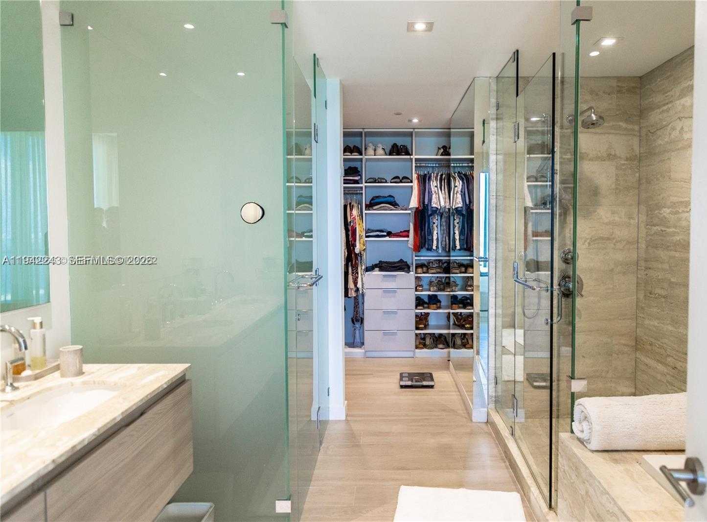 Small Image of 2900 NORTH EAST 7TH AVE #4202, Miami Number 13