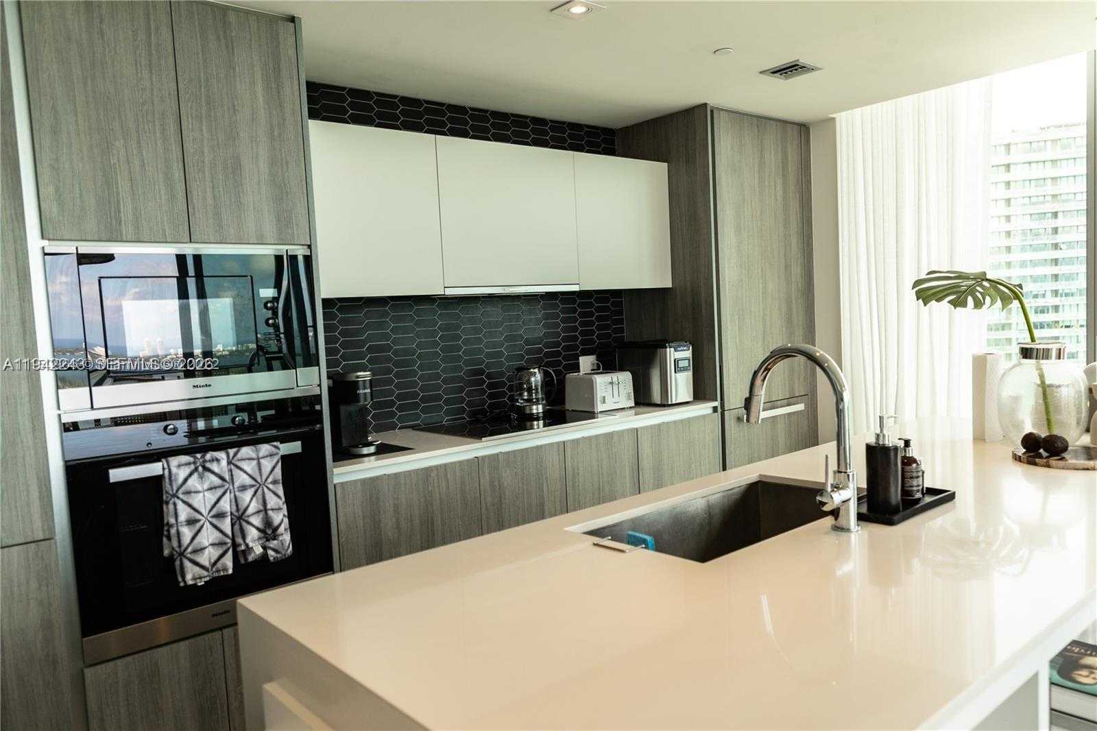 Small Image of 2900 NORTH EAST 7TH AVE #4202, Miami Number 18