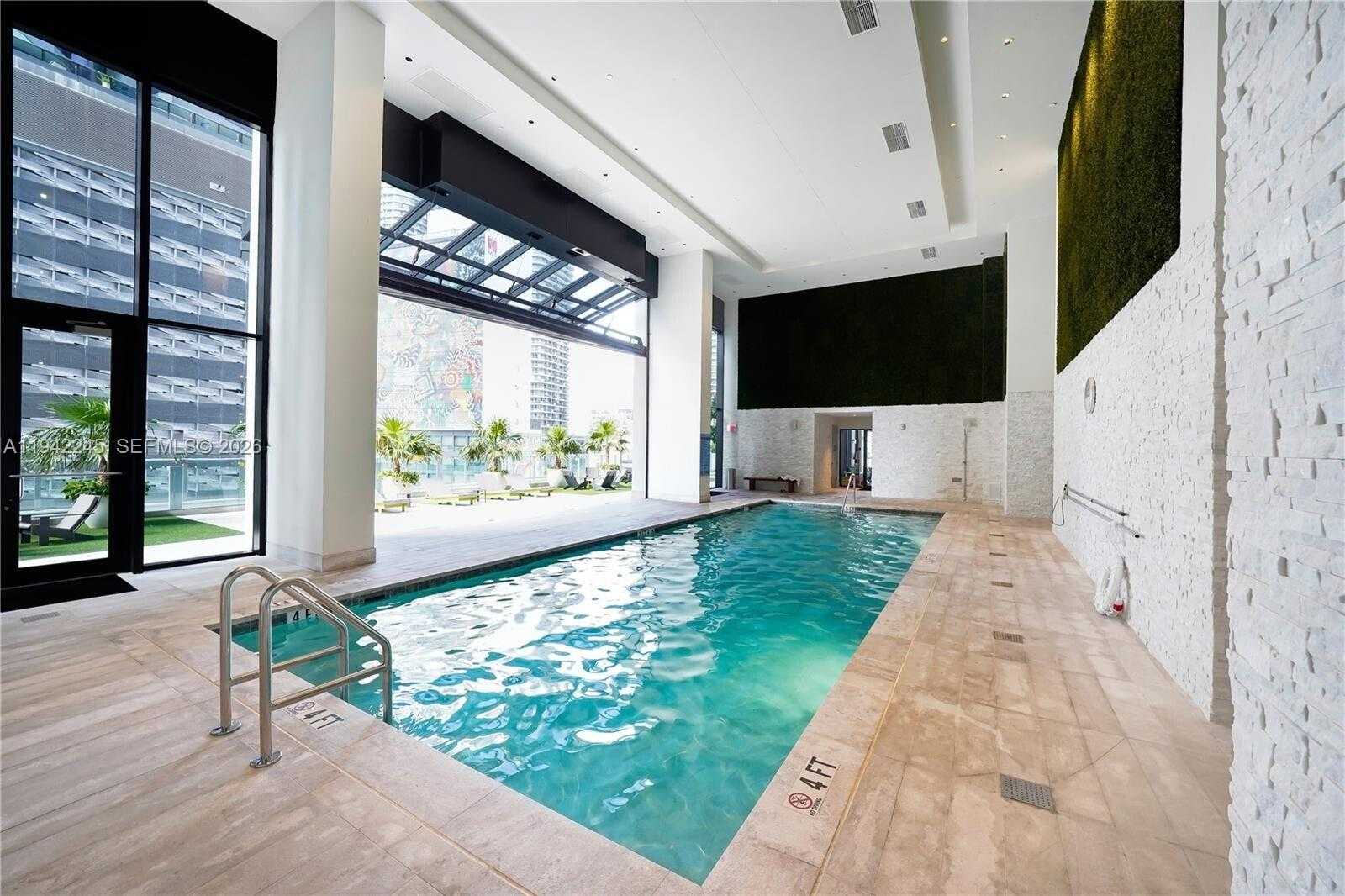 Small Image of 1010 BRICKELL AVE #3807, Miami Number 37