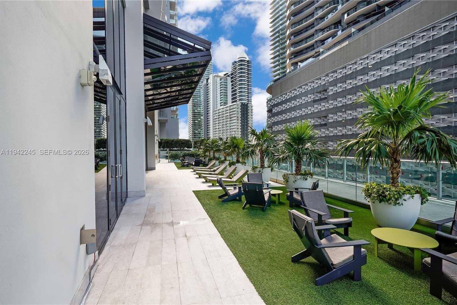 Small Image of 1010 BRICKELL AVE #3807, Miami Number 44
