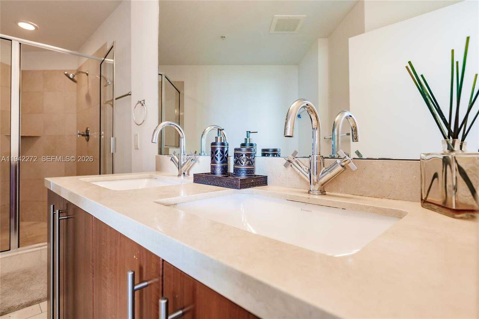 Small Image of 1111 SOUTH WEST 1 AV #1414-N, Miami Number 22