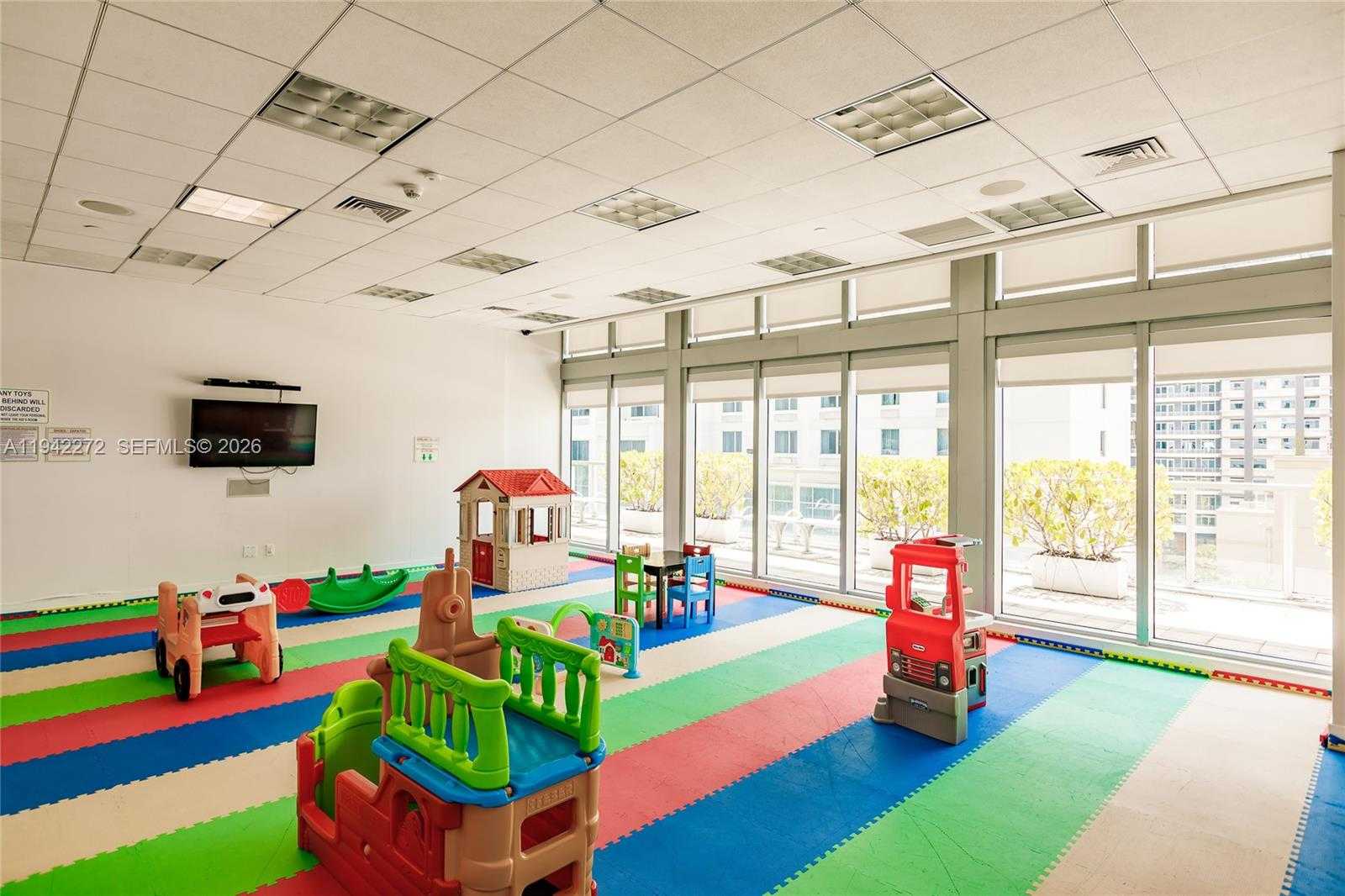 Small Image of 1111 SOUTH WEST 1 AV #1414-N, Miami Number 33