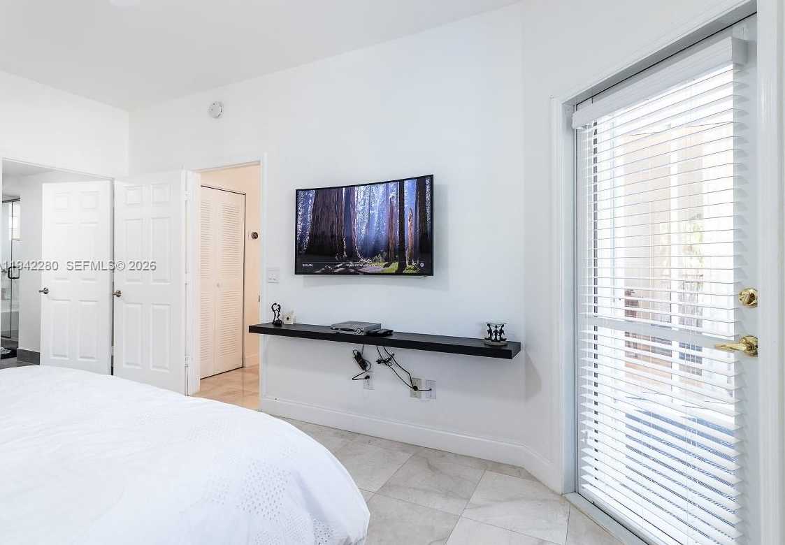 Small Image of 3165 NORTH EAST 184TH ST #6206, Aventura Number 15