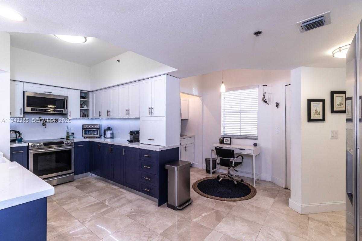 Small Image of 3165 NORTH EAST 184TH ST #6206, Aventura Number 18