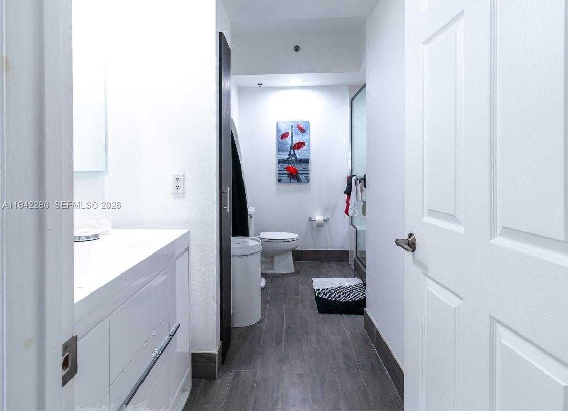 Small Image of 3165 NORTH EAST 184TH ST #6206, Aventura Number 24