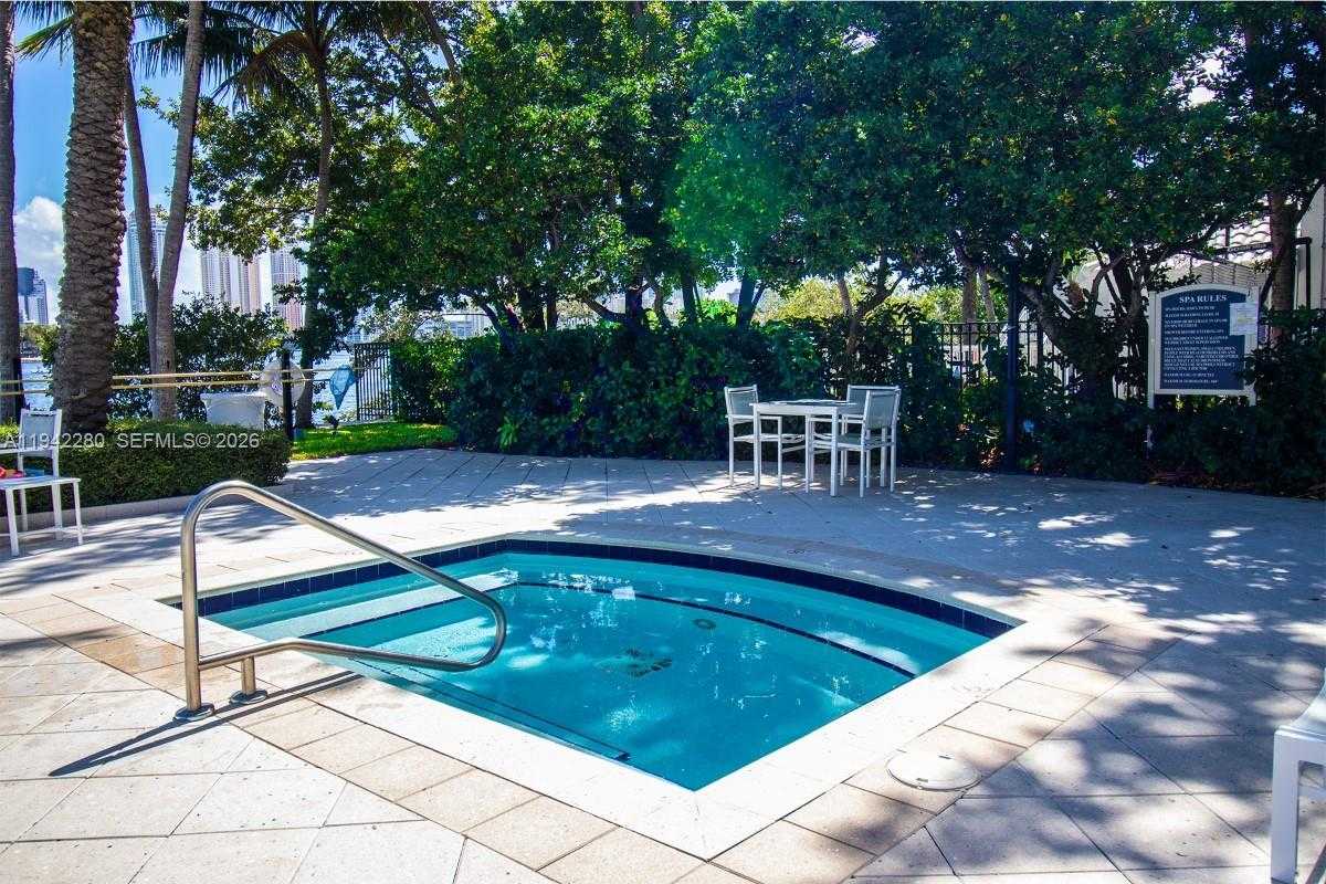 Small Image of 3165 NORTH EAST 184TH ST #6206, Aventura Number 38