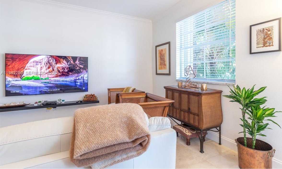 Small Image of 3165 NORTH EAST 184TH ST #6206, Aventura Number 4