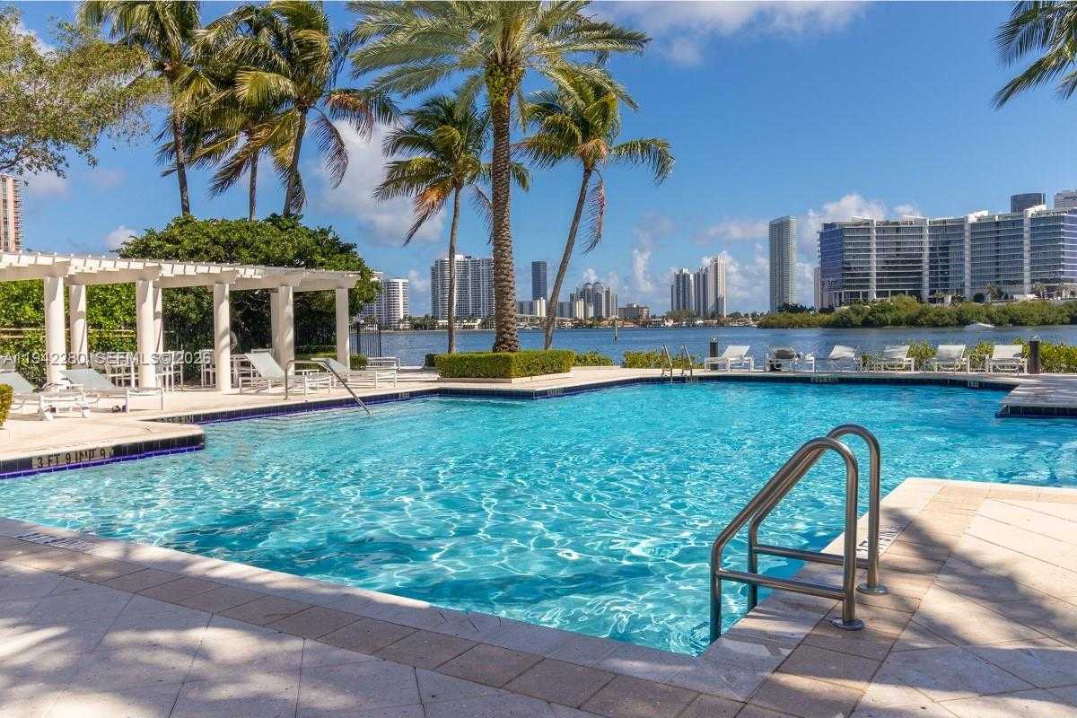 Small Image of 3165 NORTH EAST 184TH ST #6206, Aventura Number 40