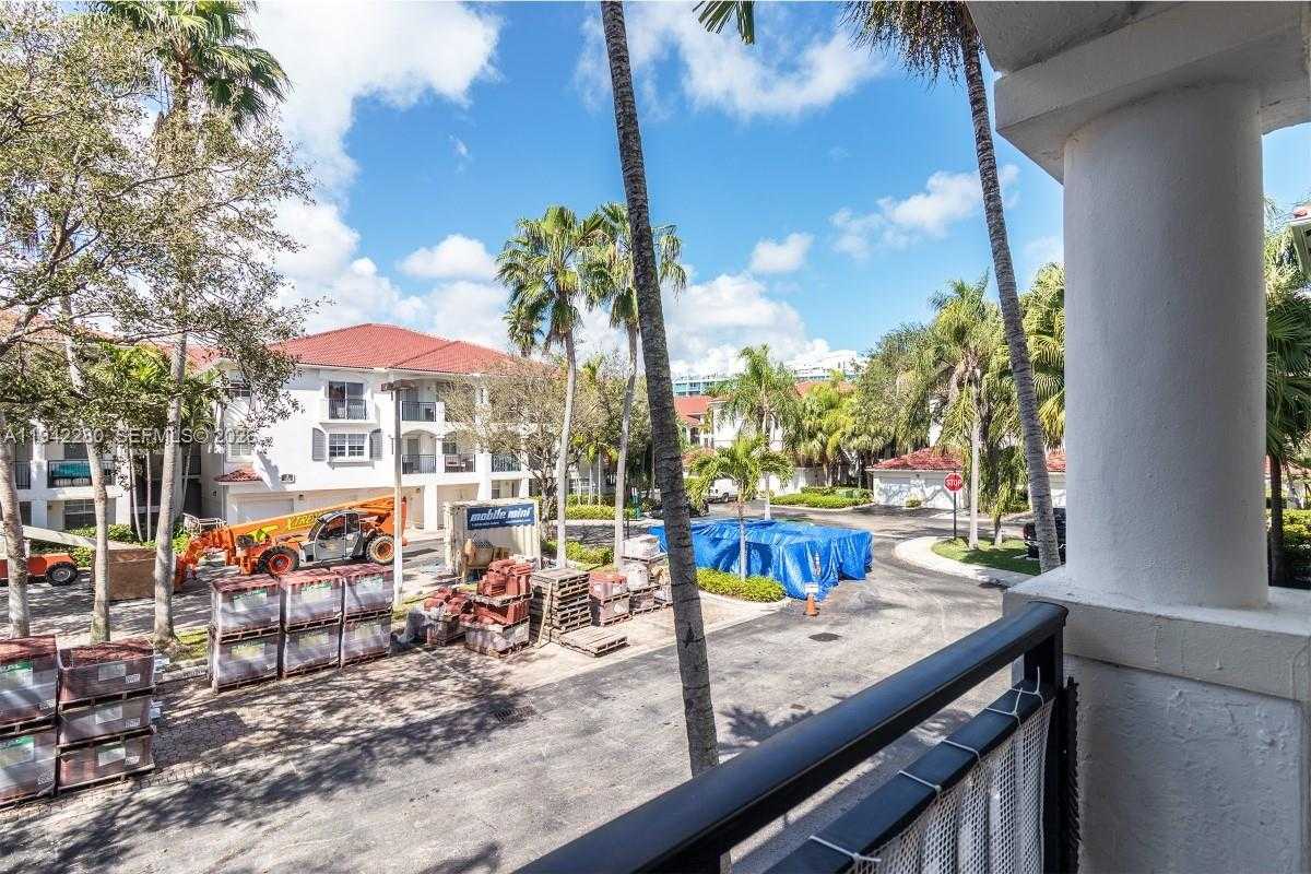 Small Image of 3165 NORTH EAST 184TH ST #6206, Aventura Number 43