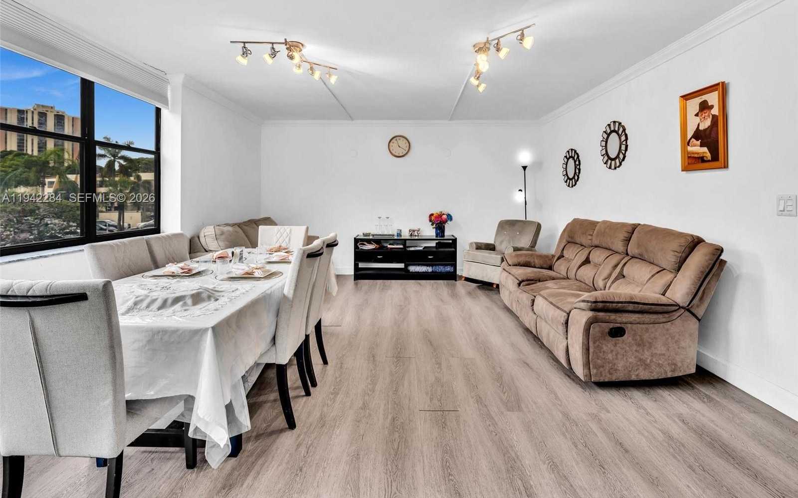 Small Image of 20381 NORTH EAST 30TH AVE #208-7, Aventura Number 14