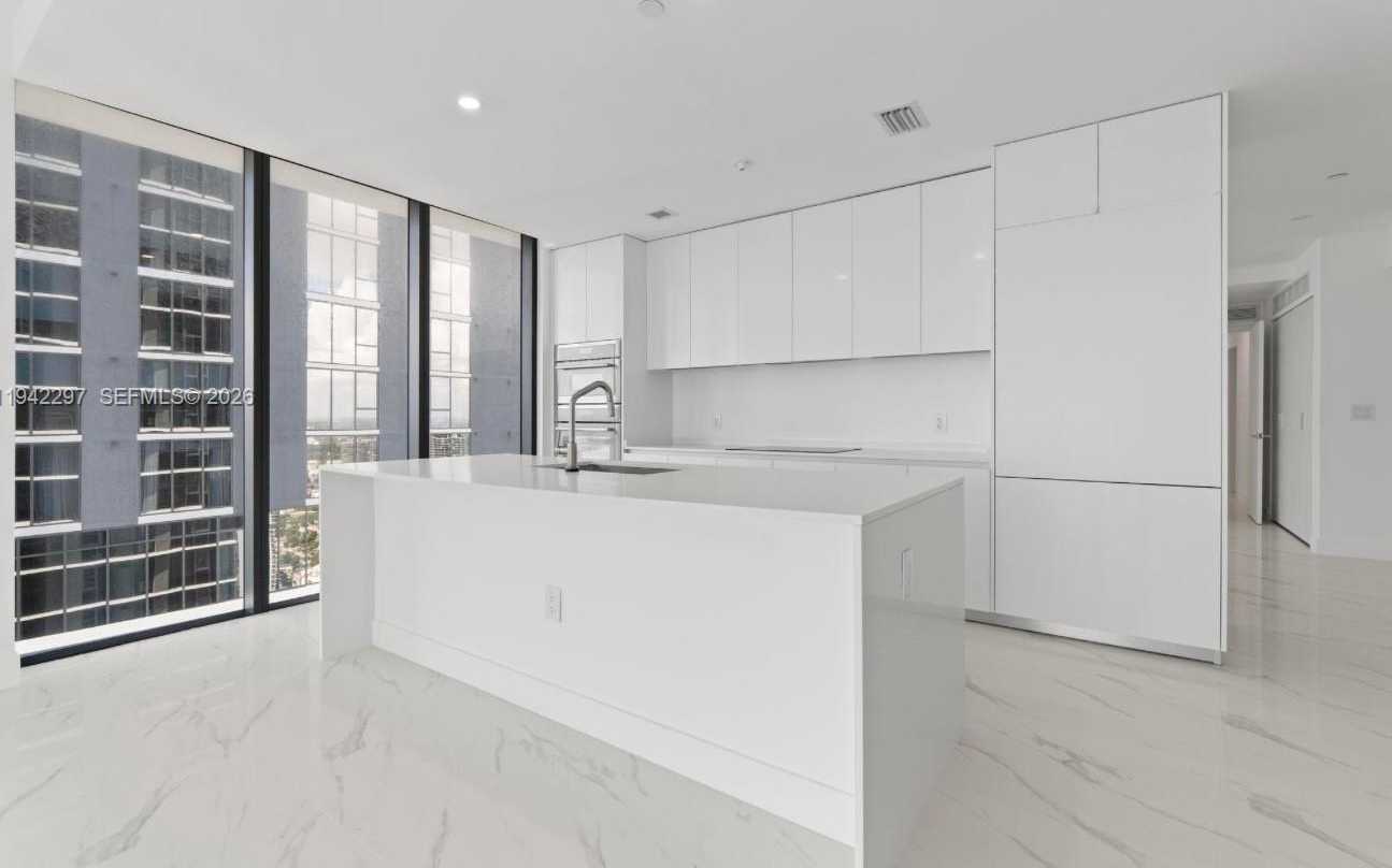 Small Image of 700 NORTH EAST 24 #4907, Miami Number 12