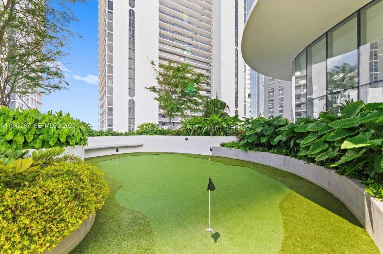 Small Image of 700 NORTH EAST 24 #4907, Miami Number 39