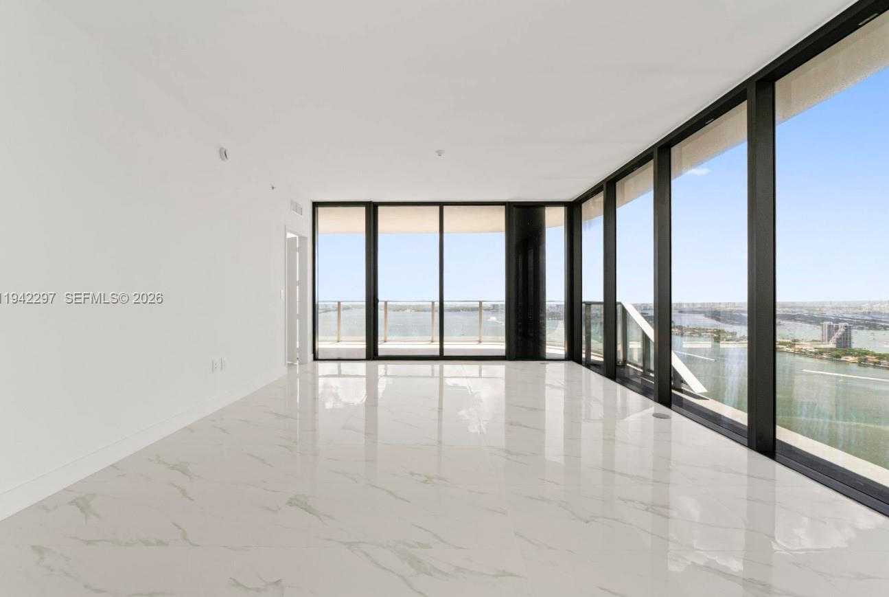 Small Image of 700 NORTH EAST 24 #4907, Miami Number 9