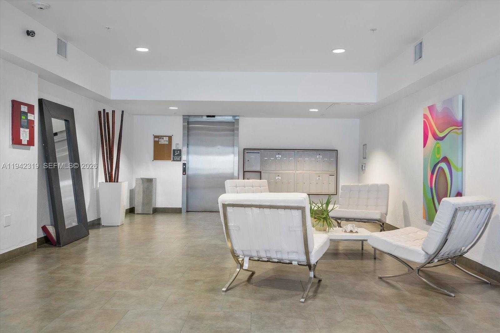 Small Image of 7744 COLLINS AVE #17, Miami Beach Number 16