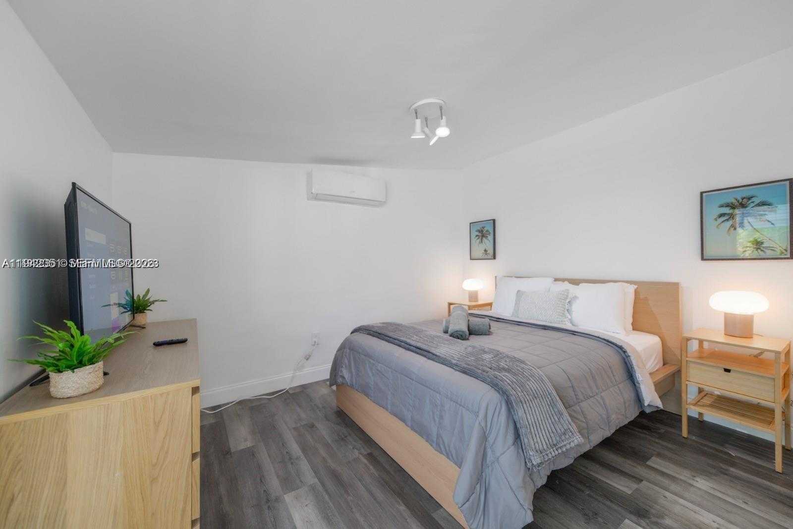 Small Image of 2500 CAT CAY LN, Fort Lauderdale Number 15