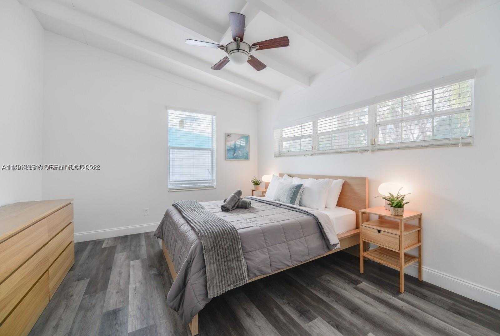 Small Image of 2500 CAT CAY LN, Fort Lauderdale Number 17