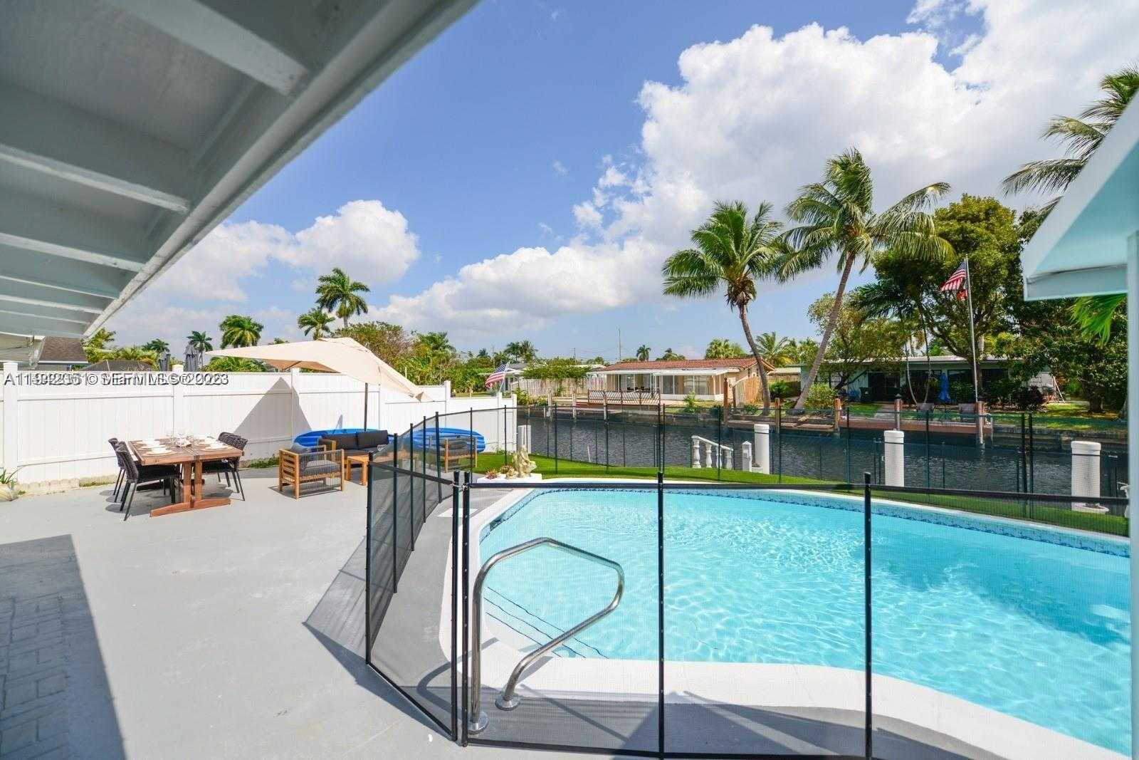 Small Image of 2500 CAT CAY LN, Fort Lauderdale Number 28