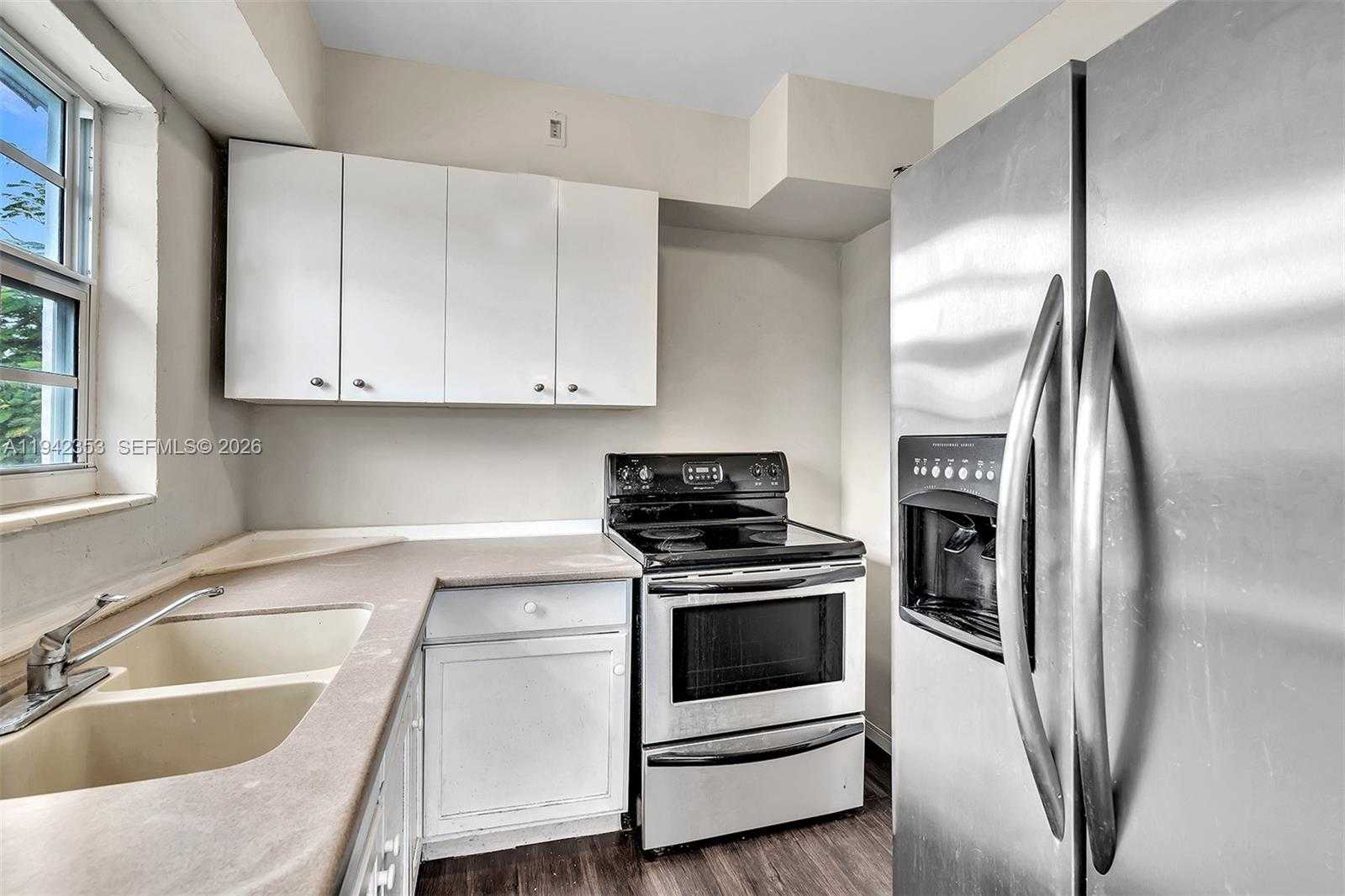 Small Image of 1451 NORTH EAST 170TH ST #201A, North Miami Beach Number 7