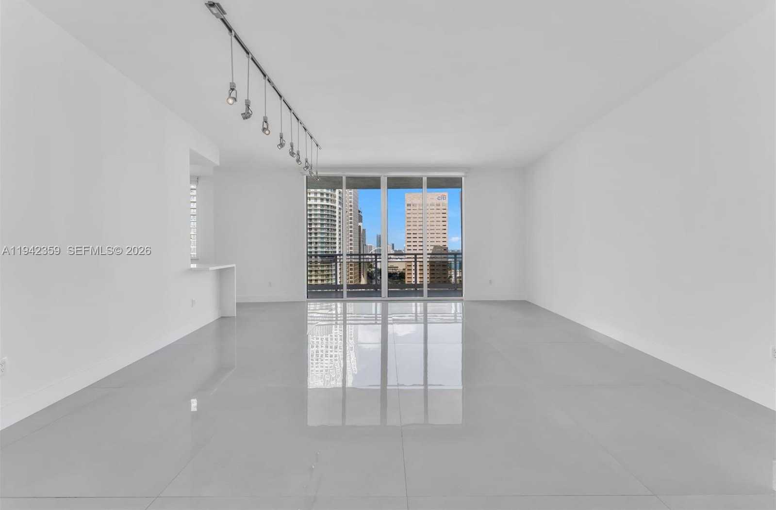 Small Image of 901 BRICKELL KEY BLVD #3206, Miami Number 4