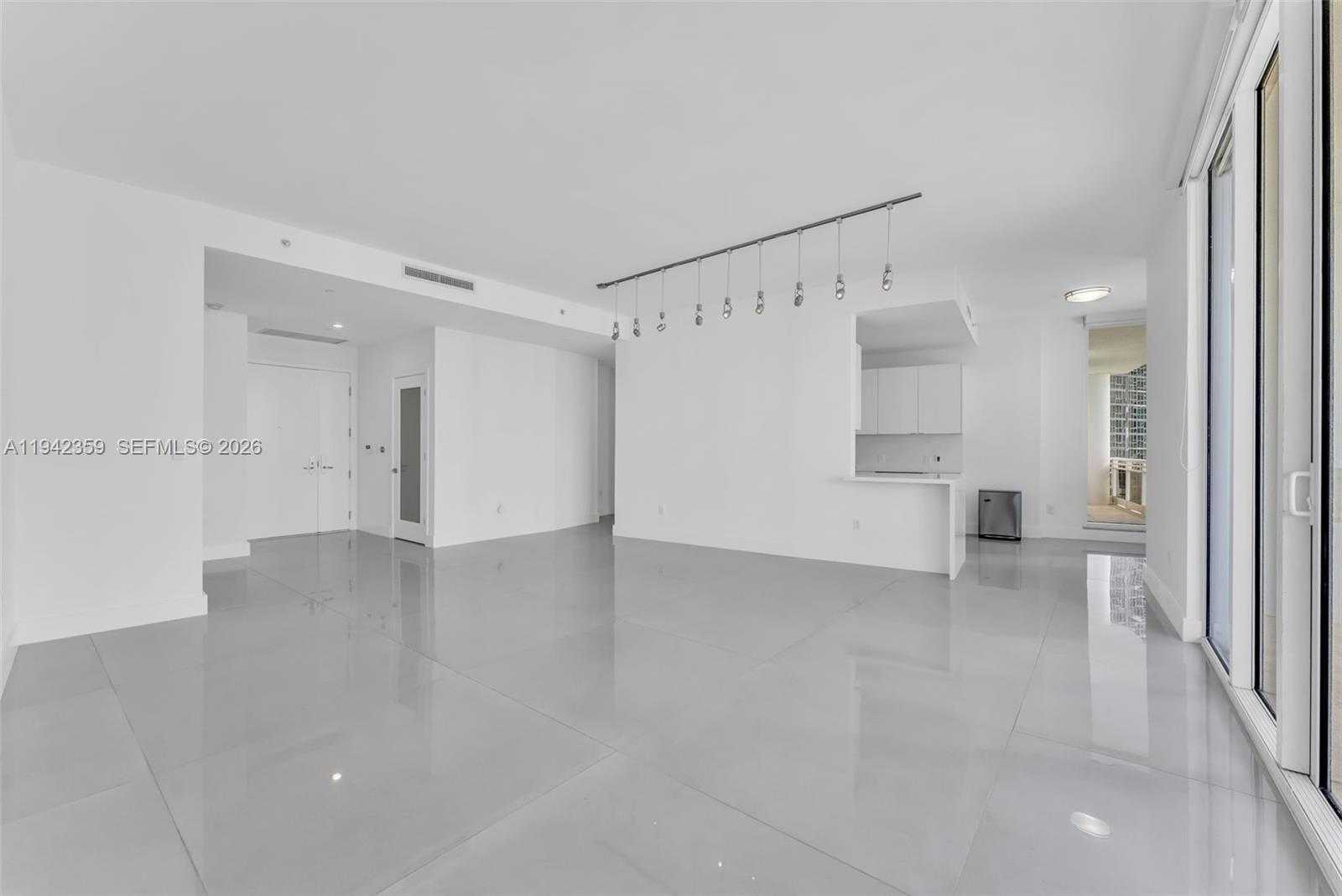 Small Image of 901 BRICKELL KEY BLVD #3206, Miami Number 9