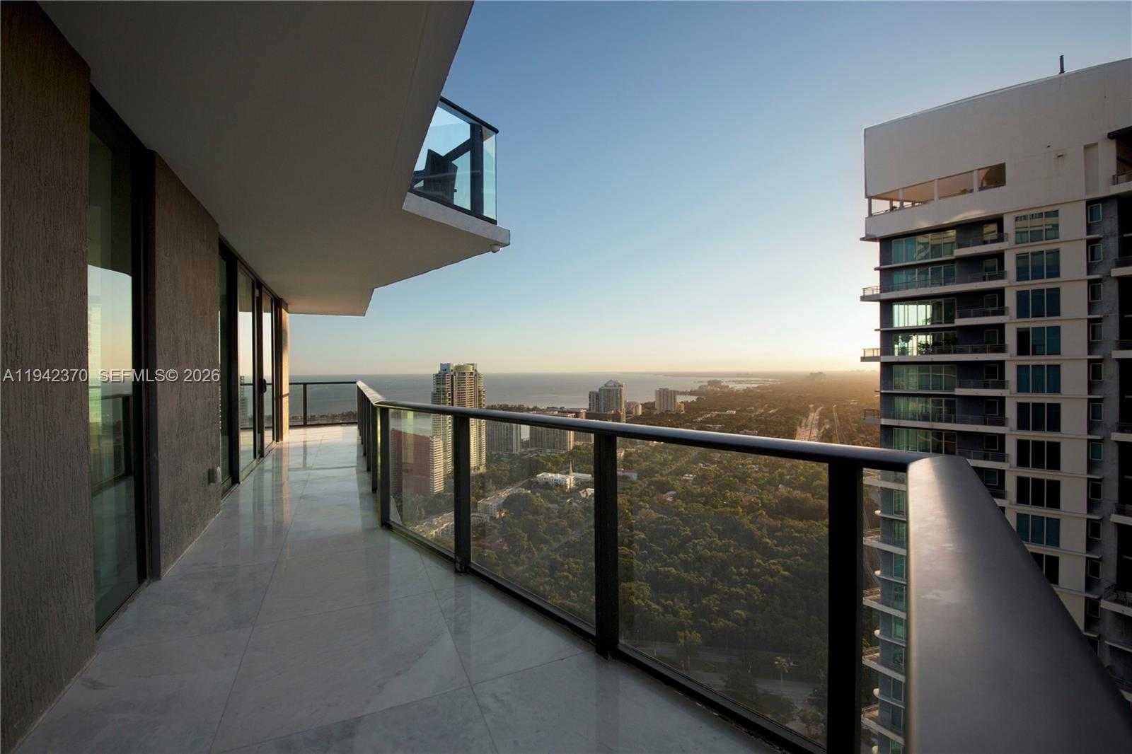 Small Image of 1300 SOUTH MIAMI AVE #4706, Miami Number 15